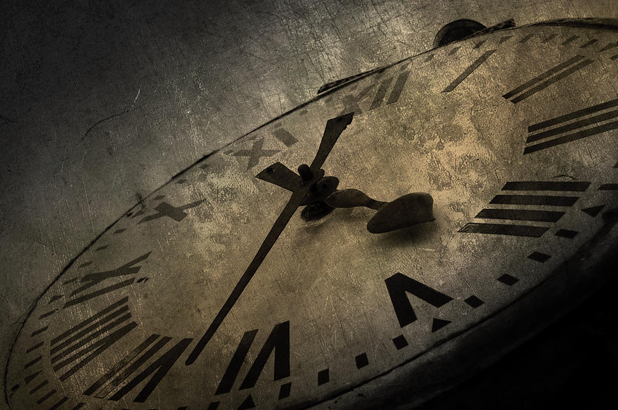 clock-abstract-picture