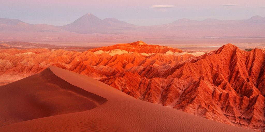 Reddish-dunes-and-hills-in-the-Moon-Valley-Atacama-Desert-Chile
