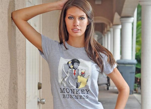 girl-in-funny-t-shirts-28